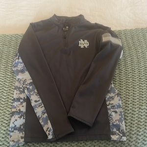 Youth 1/4 zip Notre Dame athletic shirt